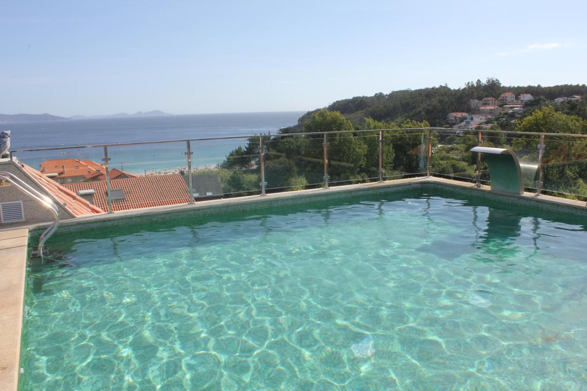 Royal Nayef Portonovo Exterior foto
