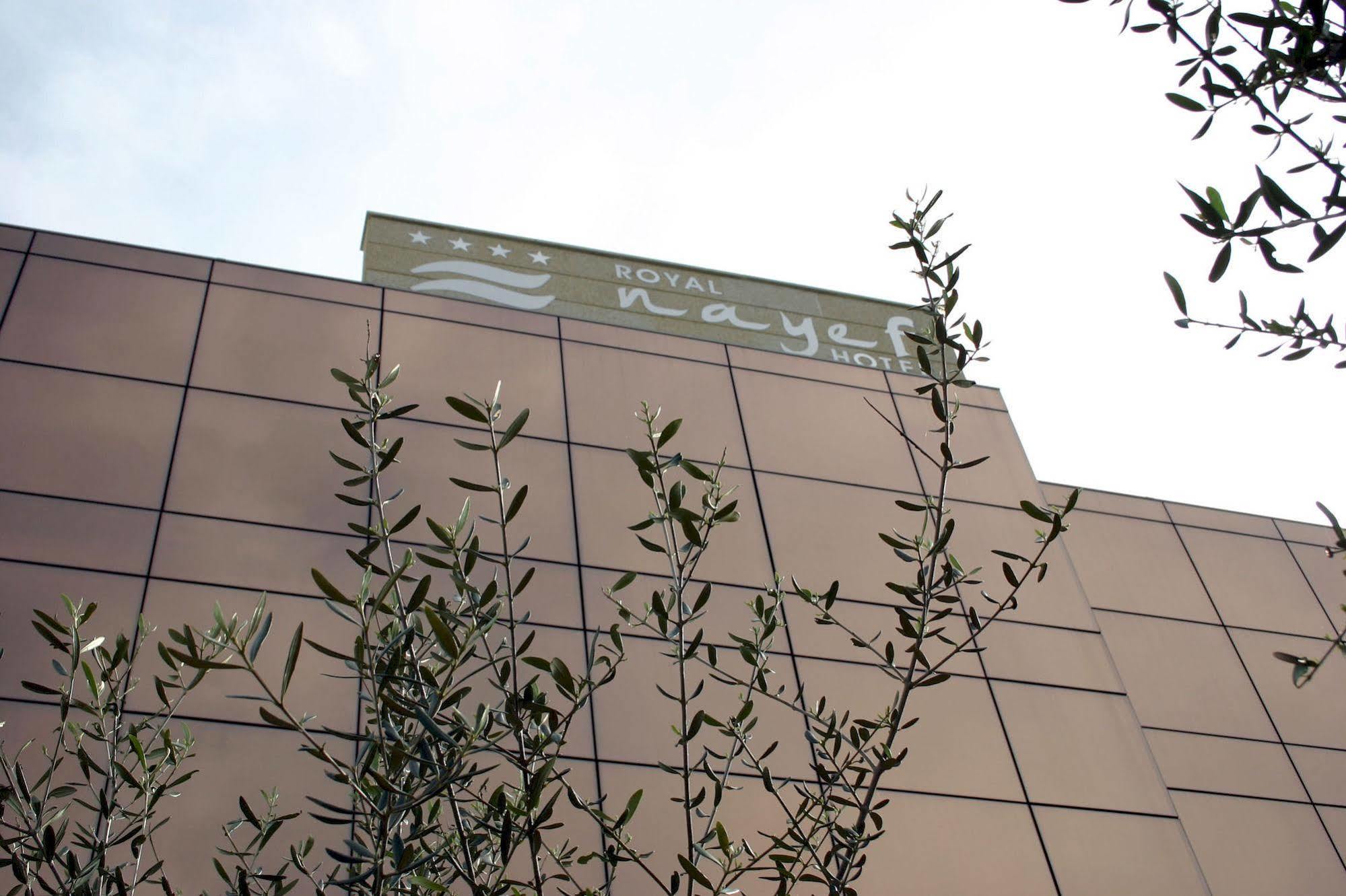 Royal Nayef Portonovo Exterior foto